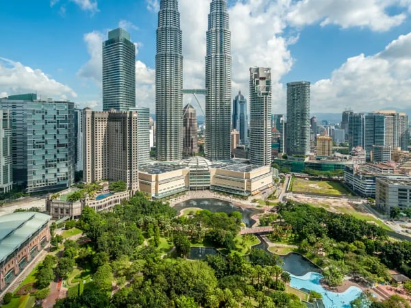 Petronas Twin Towers and Batu Caves Full Day Tour